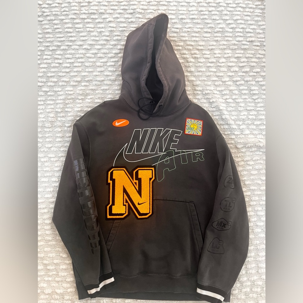 NIKE SPORTSWEAR ELEMENT HEAVYWEIGHT GREY HOODIE Men’s size Large Nike